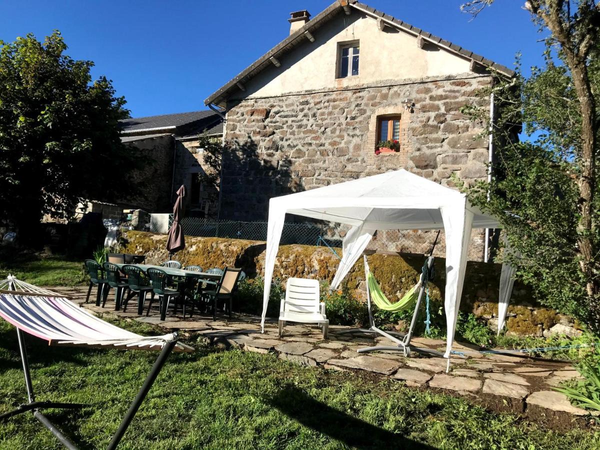 Maison De Famille Au Plateau Du Mezenc Les Vastres Exterior foto